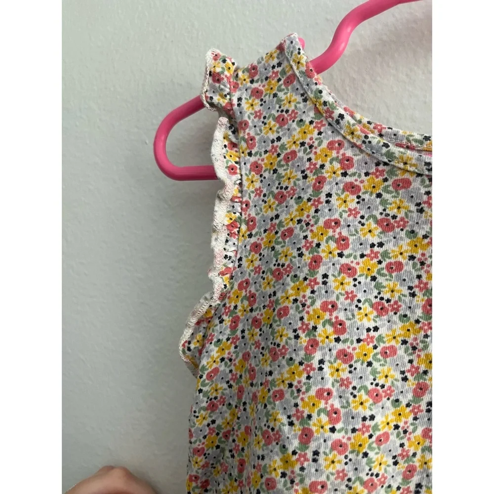 GAP • Floral Print Flutter Sleeve‎ Top
